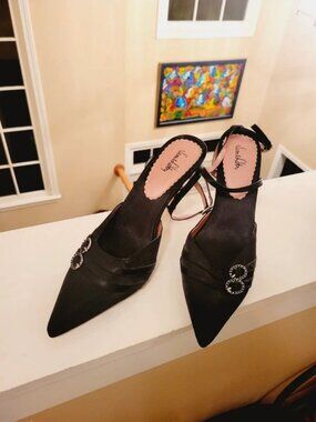 Sam & Libby Pointed Heels w/Ankle Straps (Size 9M)